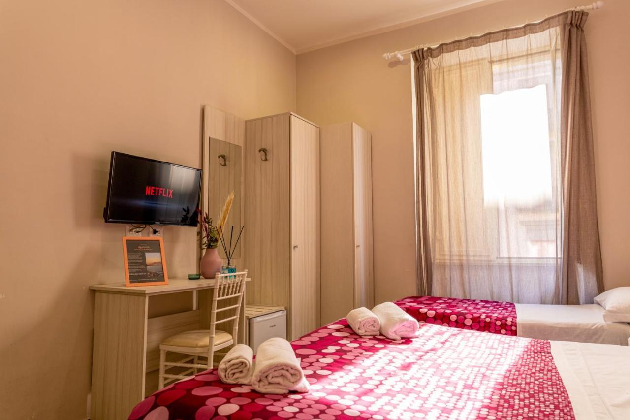 B&B Alla Ferrovia Napoli Ngoại thất bức ảnh