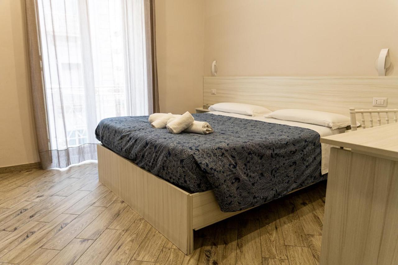 B&B Alla Ferrovia Napoli Ngoại thất bức ảnh